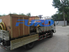 福瑞德機械小型灌縫機，手扶壓路機，灌縫膠及時發(fā)貨